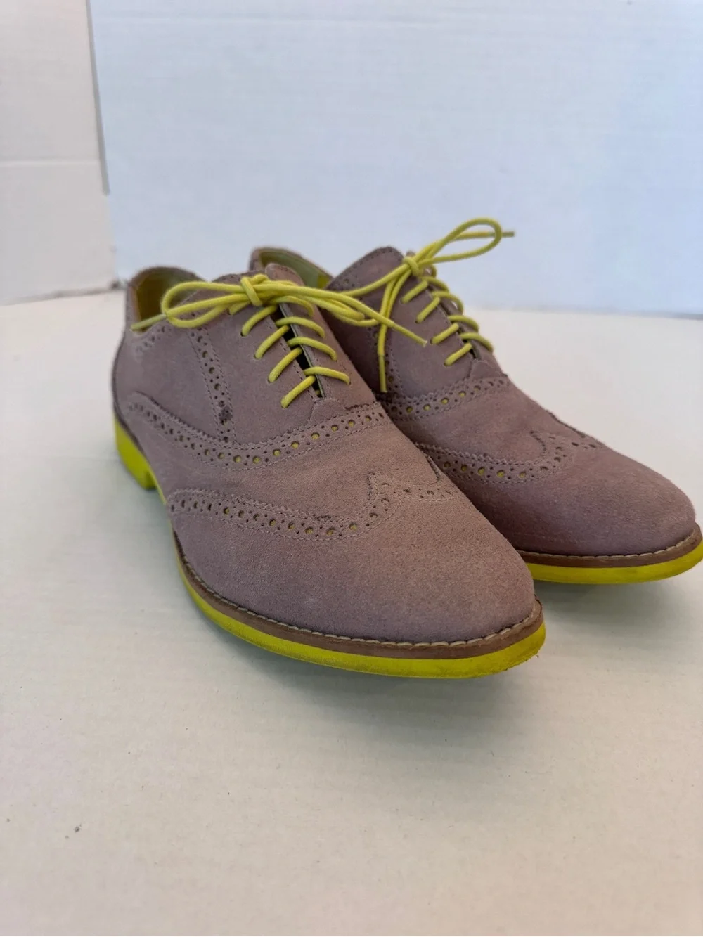 Cole Haan Womens Alisa Oxfords Taupe Suede Neon Yellow Brogue Wingtip Size 9.5